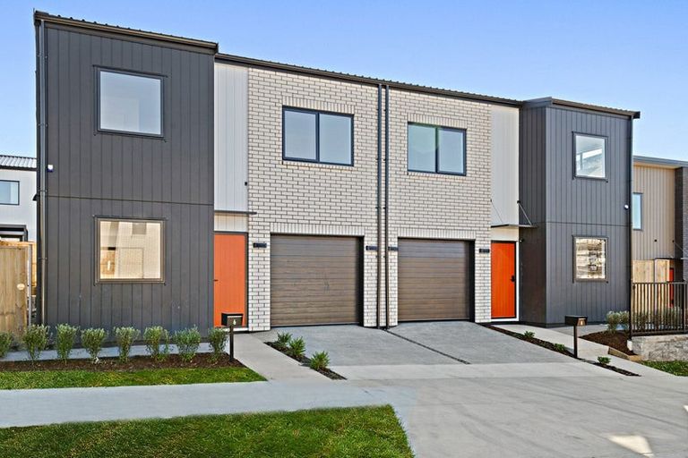 Photo of property in 8 Huru Road, Flat Bush, Auckland, 2019