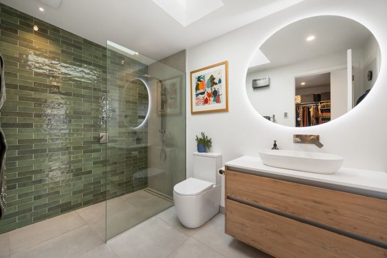 Photo of property in 15 Mills Road, Wanaka, 9305