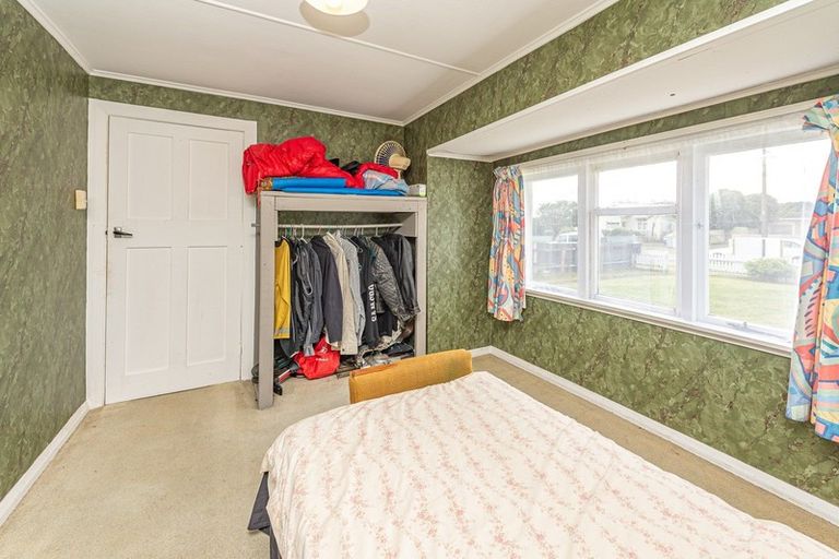 Photo of property in 20 Manuka Street, Castlecliff, Whanganui, 4501