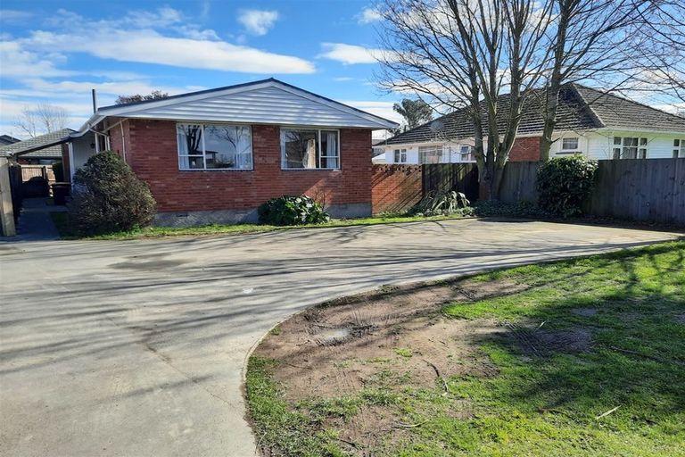 Photo of property in 61 Brodie Street, Ilam, Christchurch, 8041