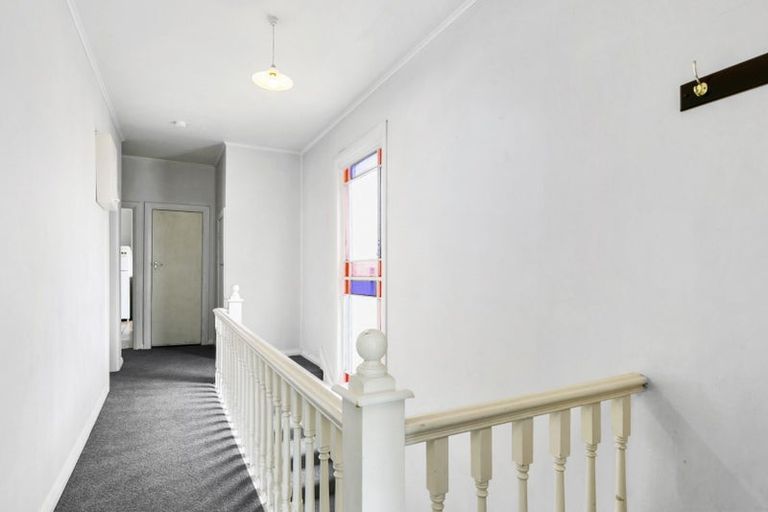 Photo of property in 2/17 Hall Street, Newtown, Wellington, 6021