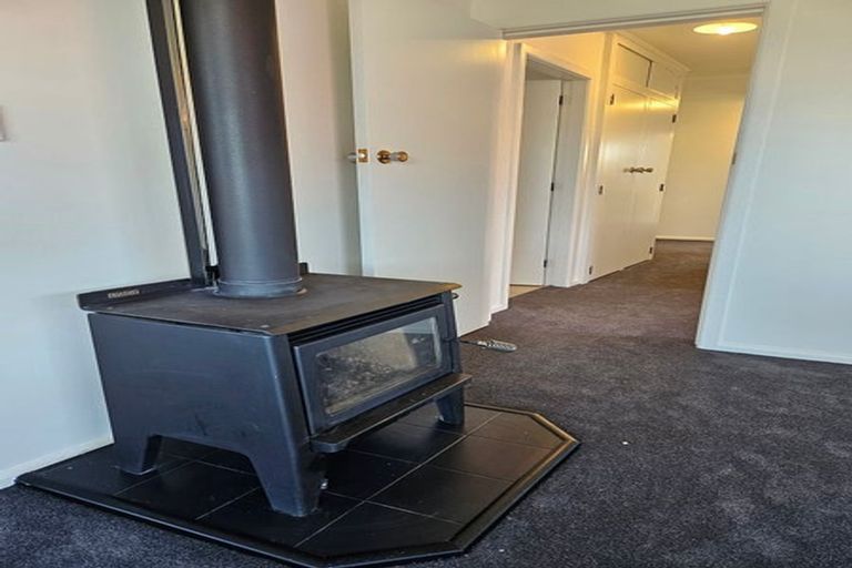 Photo of property in 10 Lansdowne Crescent, Lansdowne, Masterton, 5810