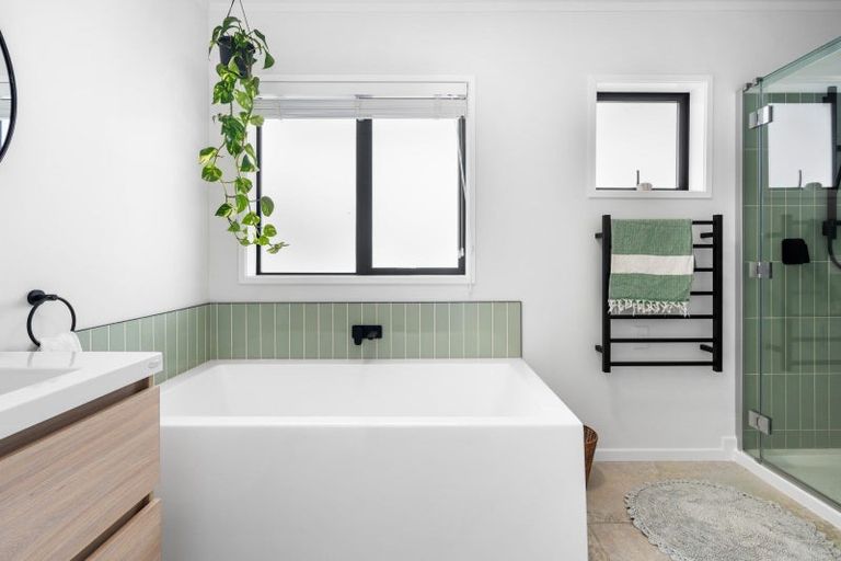 Photo of property in 6 Ranfurly Place, Te Kamo, Whangarei, 0112