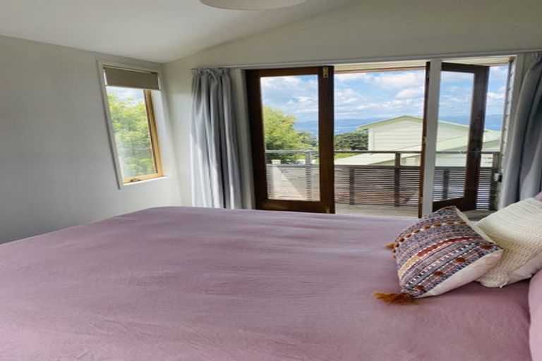 Photo of property in 25 Putnam Street, Northland, Wellington, 6012