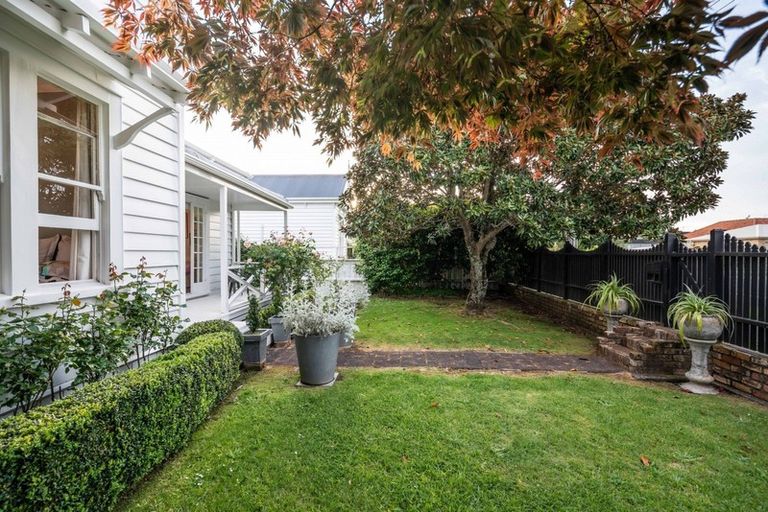 Photo of property in 81 Williams Street, Cambridge, 3434