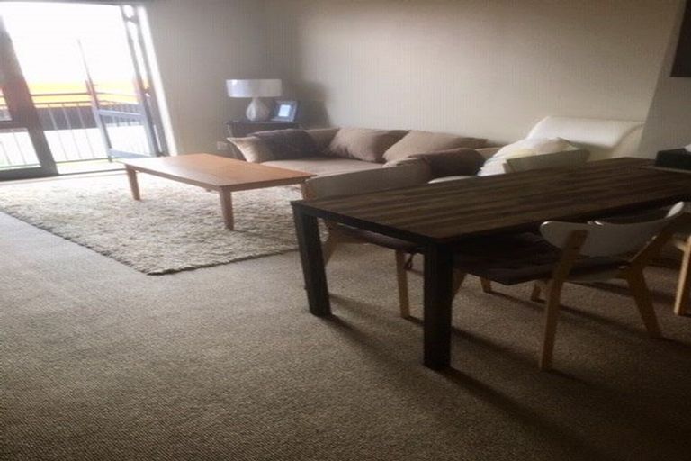 Photo of property in 2p/10 Crown Lynn Place, New Lynn, Auckland, 0600