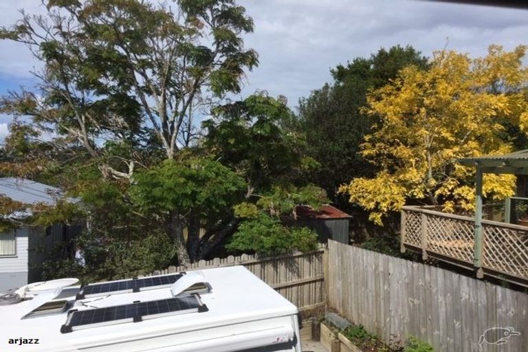 Photo of property in 5 Tern Place, Unsworth Heights, Auckland, 0632