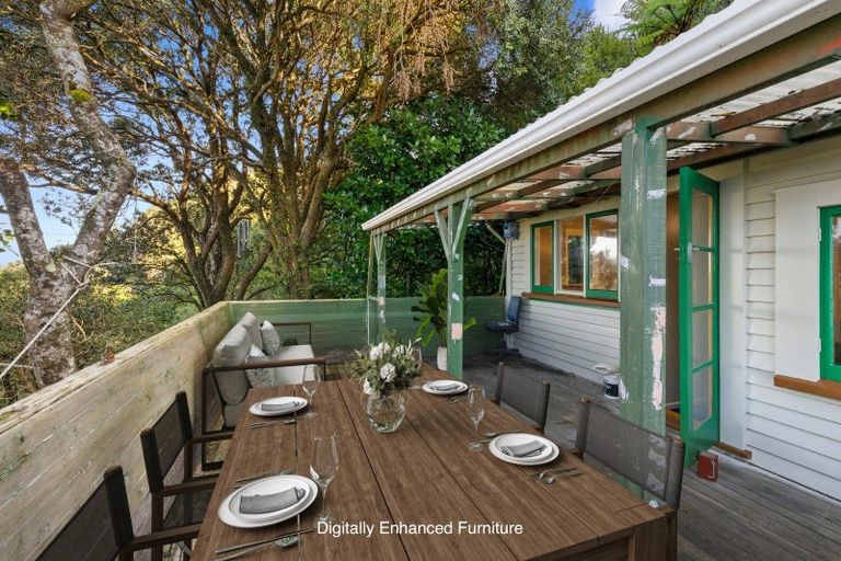 Photo of property in 2 Gurney Road, Kelson, Lower Hutt, 5010