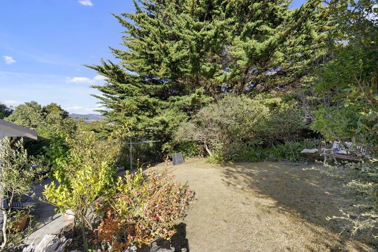 Photo of property in 19a Hicks Close, Whitby, Porirua, 5024