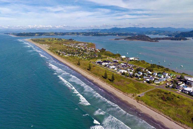 Photo of property in 298a Ocean Road, Ohope, 3121
