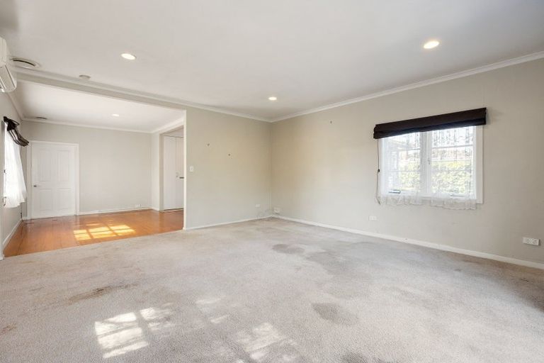 Photo of property in 16 Mahana Road, St Andrews, Hamilton, 3200
