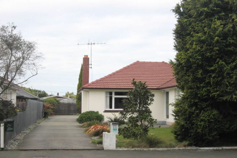 Photo of property in 232 Harewood Road, Bishopdale, Christchurch, 8053