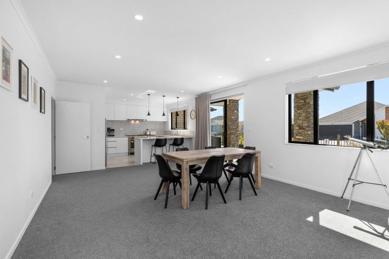 Photo of property in 5 Kaaka Street, Cambridge, 3434