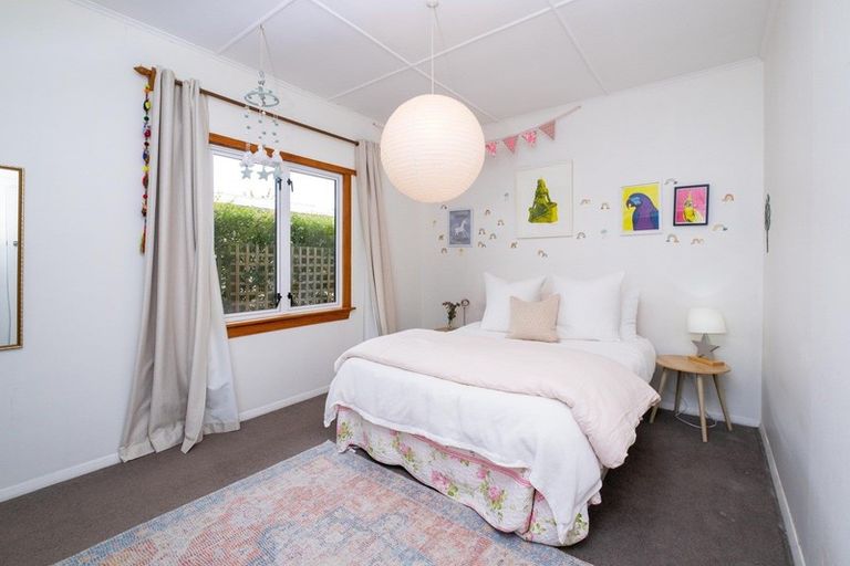Photo of property in 6 Kuku Street, Te Awanga, 4102