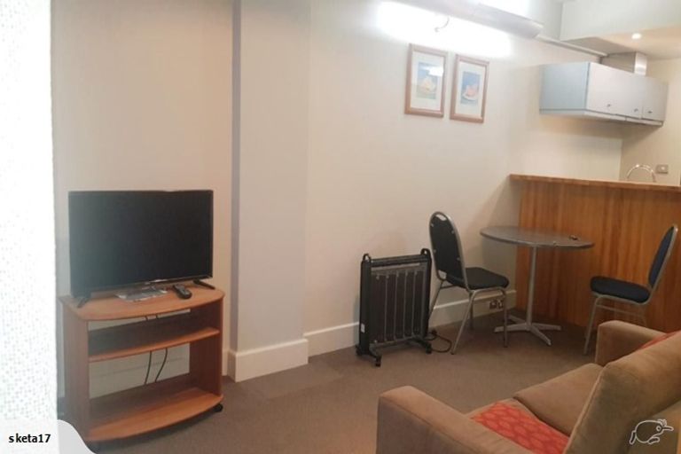 Photo of property in St Pauls Apartments, 72/43u Mulgrave Street, Thorndon, Wellington, 6011