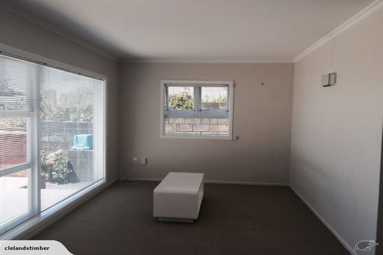 Photo of property in 23a/3 Hamblyn Street, Strandon, New Plymouth, 4312