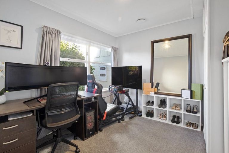 Photo of property in 15a Landscape Road, Pukekohe, 2120