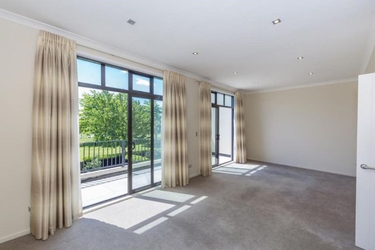 Photo of property in 38 Country Club Terrace, Northwood, Christchurch, 8051