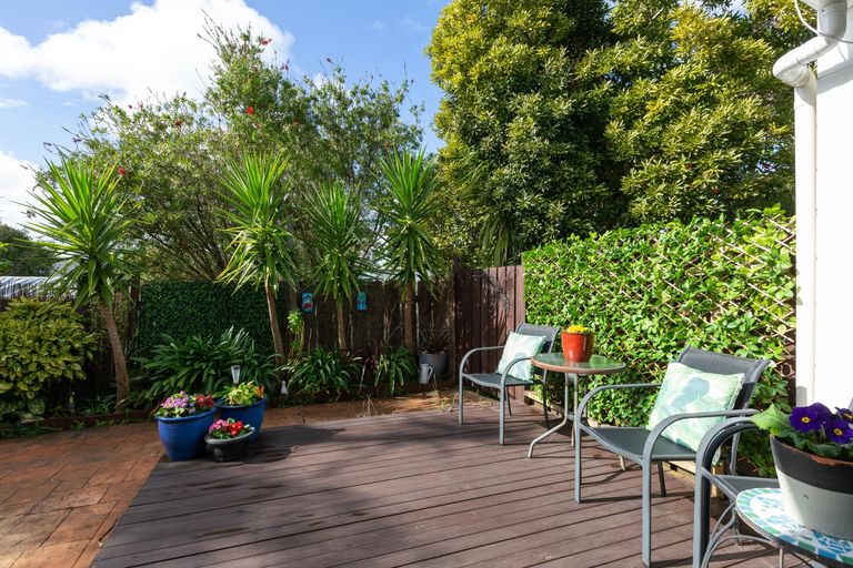 Photo of property in 109a/4 Te Atatu Road, Te Atatu South, Auckland, 0610