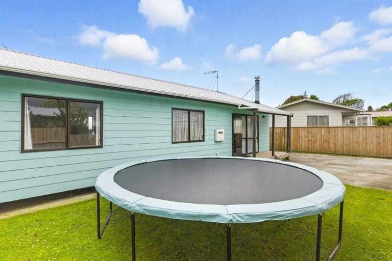 Photo of property in 193a Cambridge Street, Levin, 5510