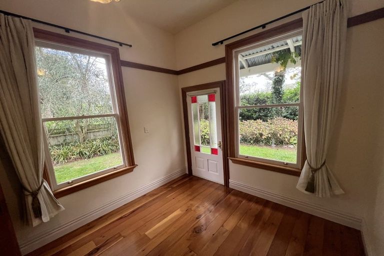 Photo of property in 97 Kuratawhiti Street, Greytown, 5794