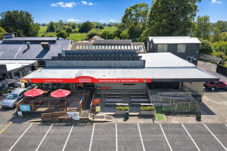 Photo of property in 20 Fairley Road, Lynmore, Rotorua, 3010
