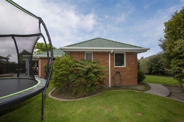 Photo of property in 19 Matthews Street, Kaiapoi, 7630