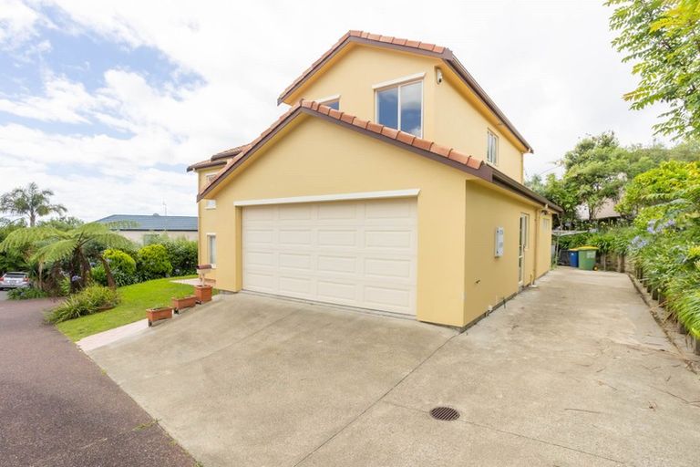 Photo of property in 40 Monte Cassino Place, Birkdale, Auckland, 0626