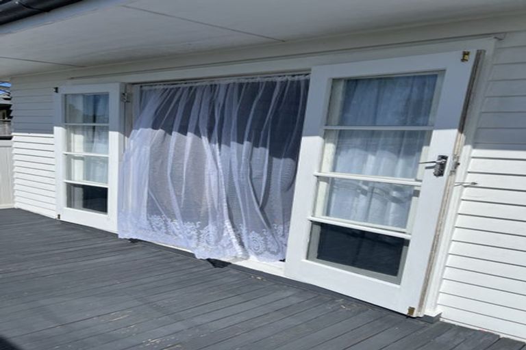 Photo of property in 73 Middle Road, Havelock North, 4130