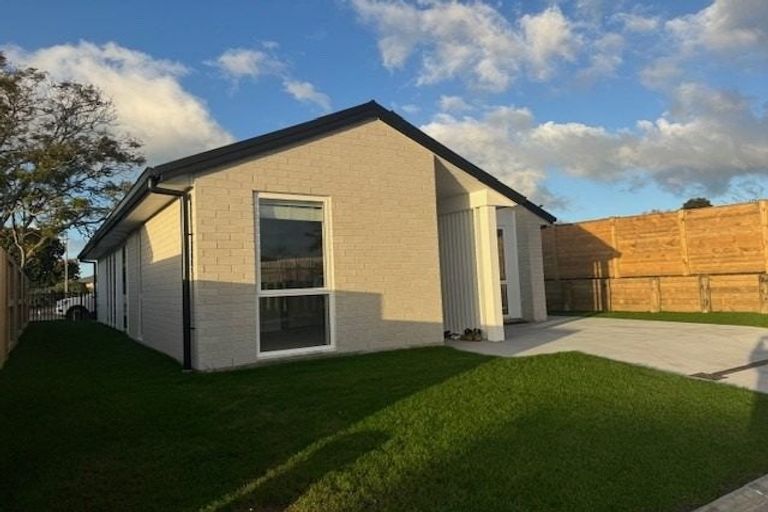 Photo of property in 5 Hauhake Lane, Omokoroa, 3114