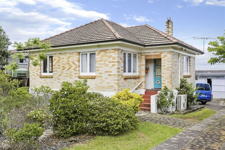 Photo of property in 2 Park Avenue, Tuakau, 2121