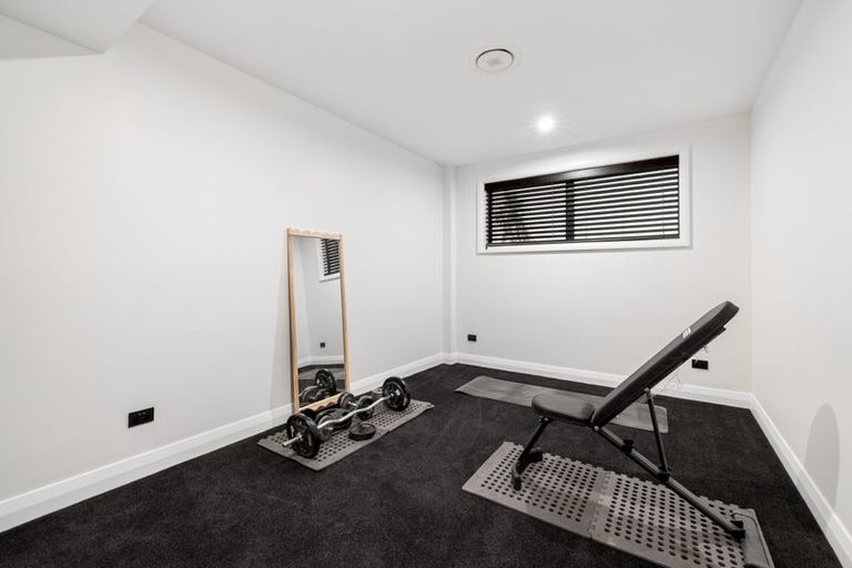 Photo of property in 10 Hawkshead Way, Westmorland, Christchurch, 8025