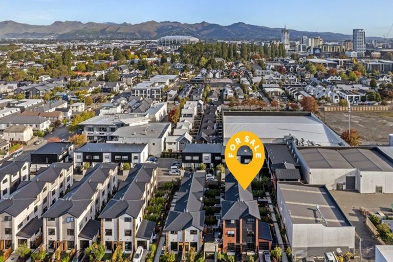 Photo of property in 4/30 Aberdeen Street, Christchurch Central, Christchurch, 8013