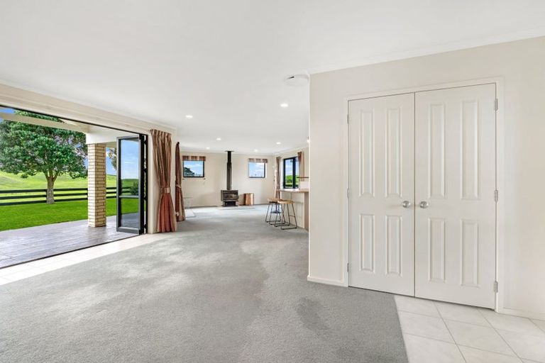 Photo of property in 1200 Redhill Road, Te Kopuru, Dargaville, 0371