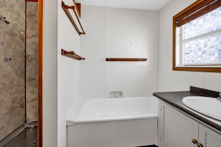 Photo of property in 25 Hunter Street, Hawera, 4610