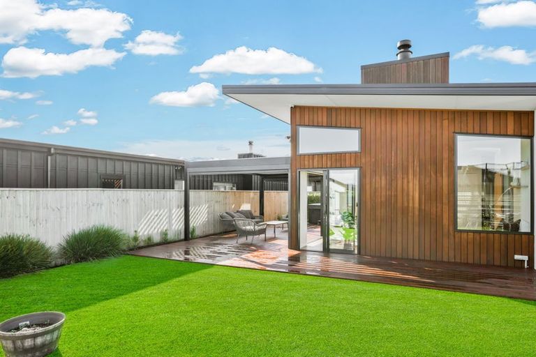 Photo of property in 14 Claw Place, Rolleston, 7615