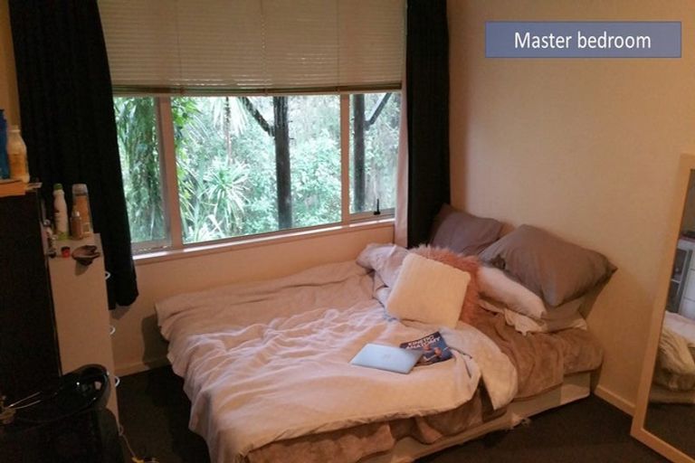 Photo of property in 1/206 Manuka Road, Bayview, Auckland, 0629