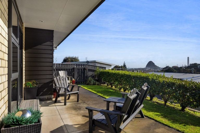 Photo of property in 26b Darwin Crescent, Spotswood, New Plymouth, 4310