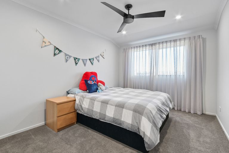 Photo of property in 28 Thomason Crescent, Pokeno, 2402