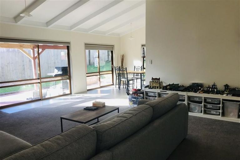 Photo of property in 65 John Downs Drive, Browns Bay, Auckland, 0630