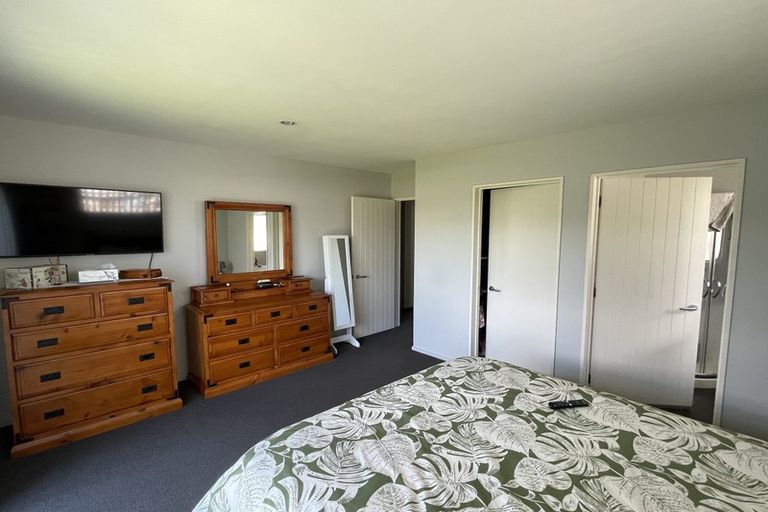 Photo of property in 16a Surrey Street, Linwood, Christchurch, 8062