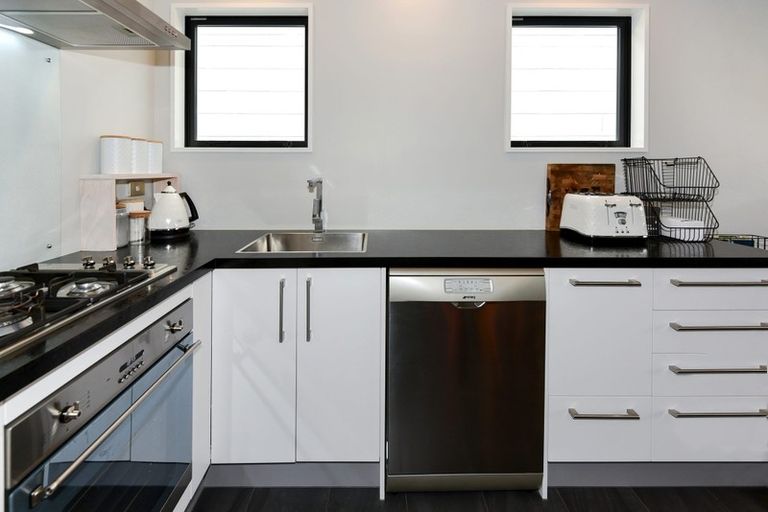 Photo of property in 105 Faringdon Boulevard, Rolleston, 7615