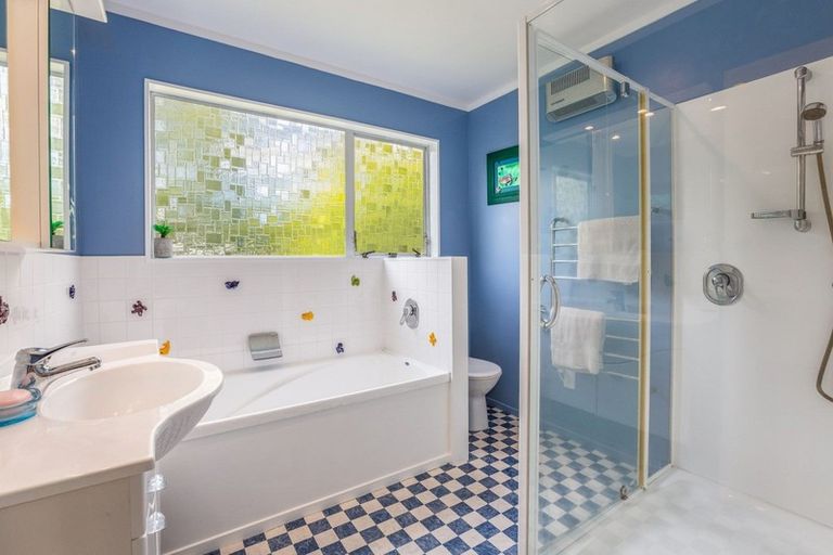 Photo of property in 22 Bowline Place, Whitby, Porirua, 5024