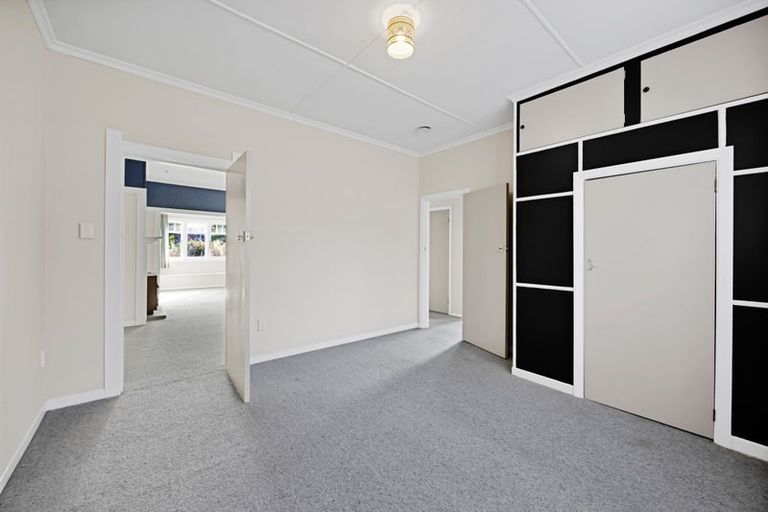 Photo of property in 63 Gladstone Street, Hawera, 4610