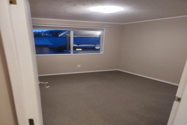 Photo of property in 17 Drummond Crescent, Kelson, Lower Hutt, 5010