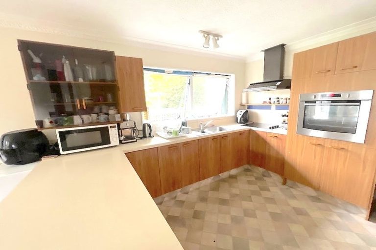 Photo of property in 2/84 Racecourse Road, Sockburn, Christchurch, 8042