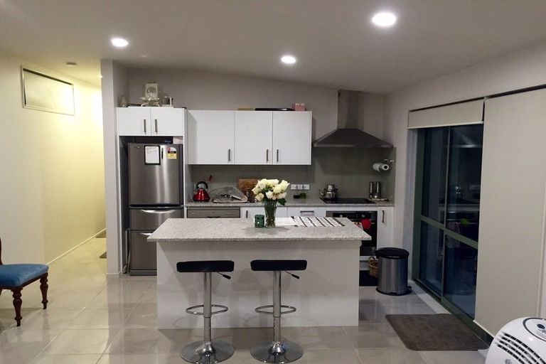 Photo of property in 3 Tern Place, Unsworth Heights, Auckland, 0632