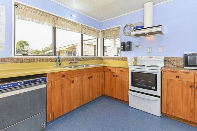Photo of property in 182 Flaxmere Avenue, Flaxmere, Hastings, 4120