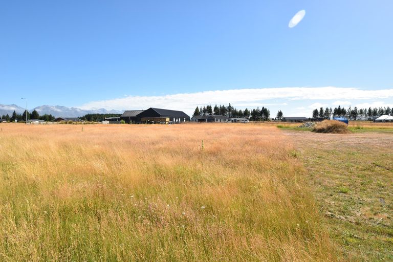Photo of property in 1 Tussock Crescent, Twizel, 7901