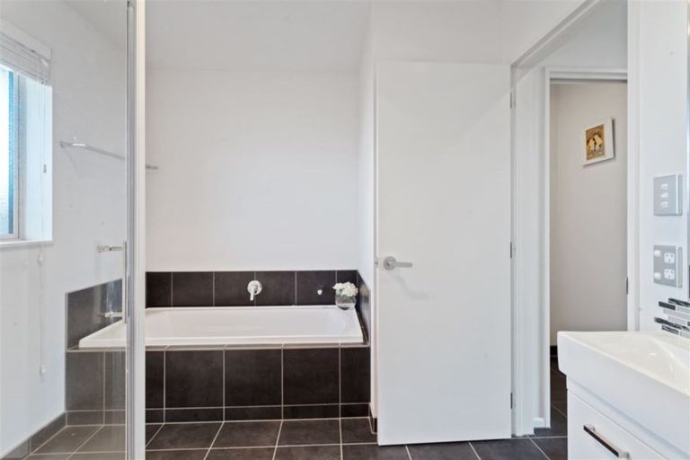 Photo of property in 24 Nga Tupuna Street, Pegasus, 7612